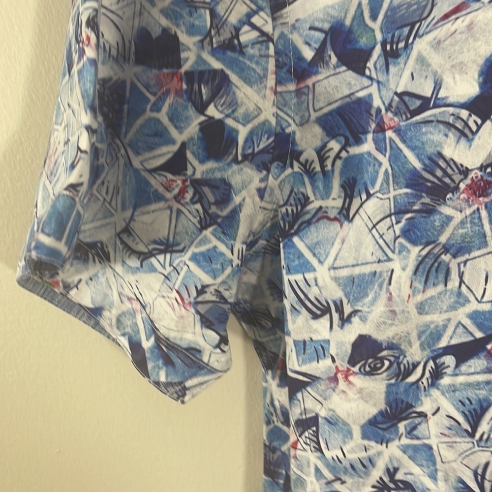 Robert Graham Classic Fit Brenner Short Sleeve Button Up. Size M. - Picture 7 of 10